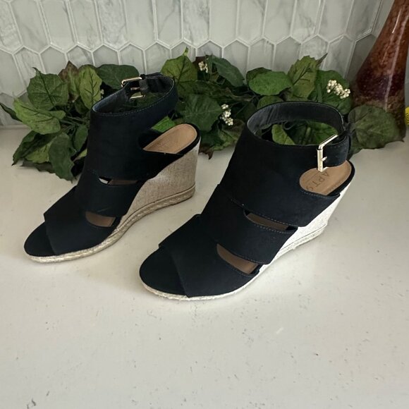 Apt.9 Womens Black Wedge Sandals Size 8 Medium - Picture 2 of 7